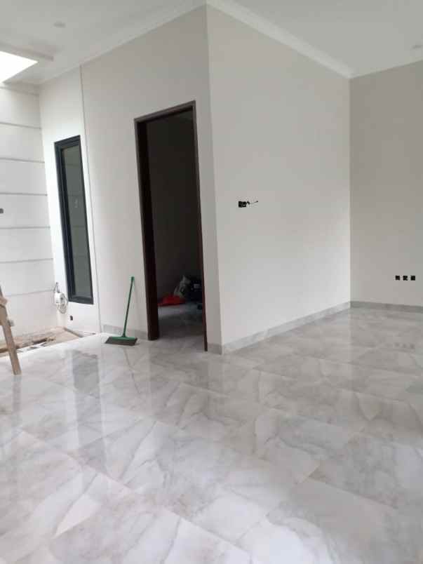 rumah pondok gede bekasi jawa barat