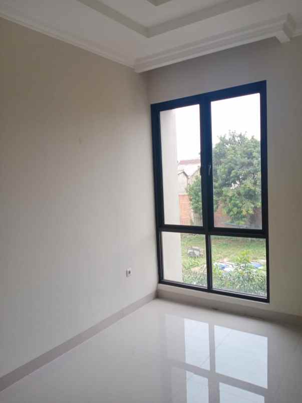 rumah pondok labu jaksel