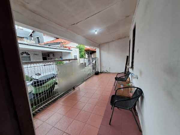 rumah second murah di perumnas depok 1