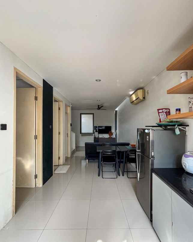 rumah secondary minimalis di veteran bintaro jaksel