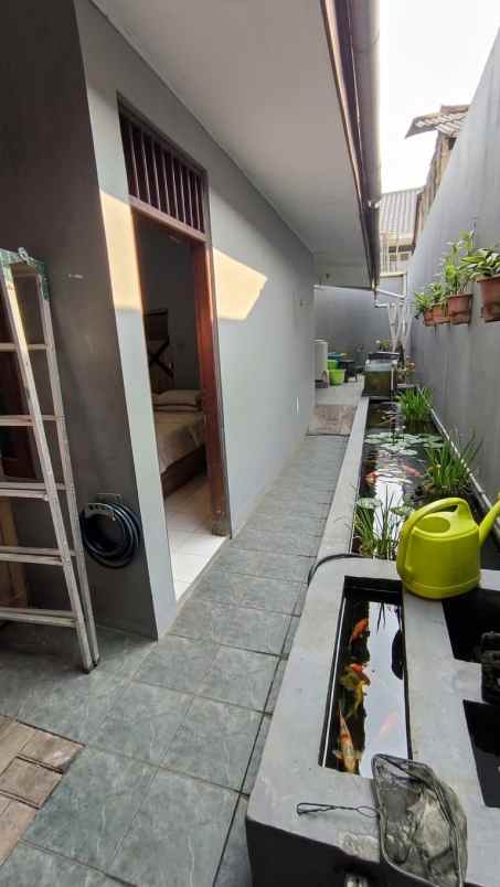 rumah shm siap huni dekat stasiun pondok ranji