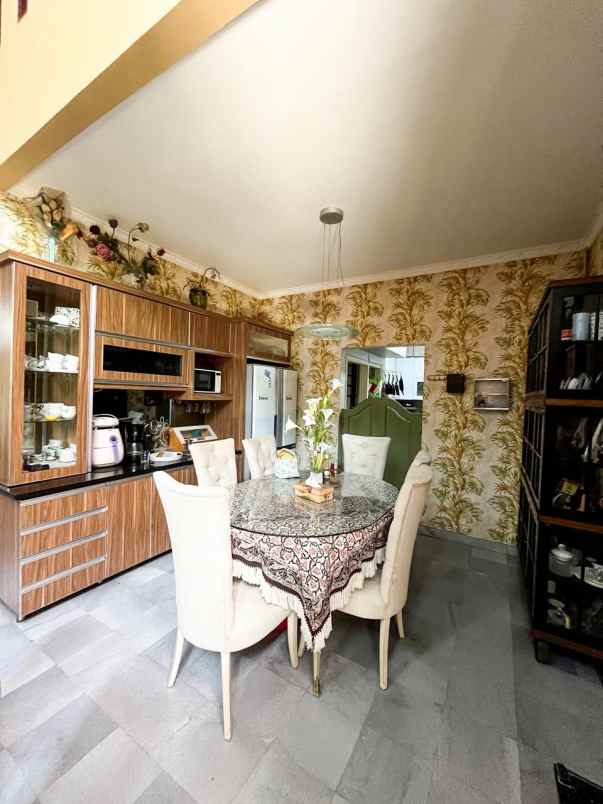 rumah siap huni dalam komplek citra gran cibubur