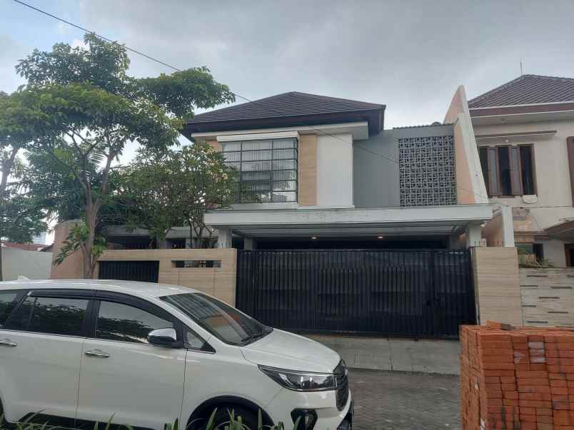 rumah siap huni di manyar tirtoyoso area sukolilo