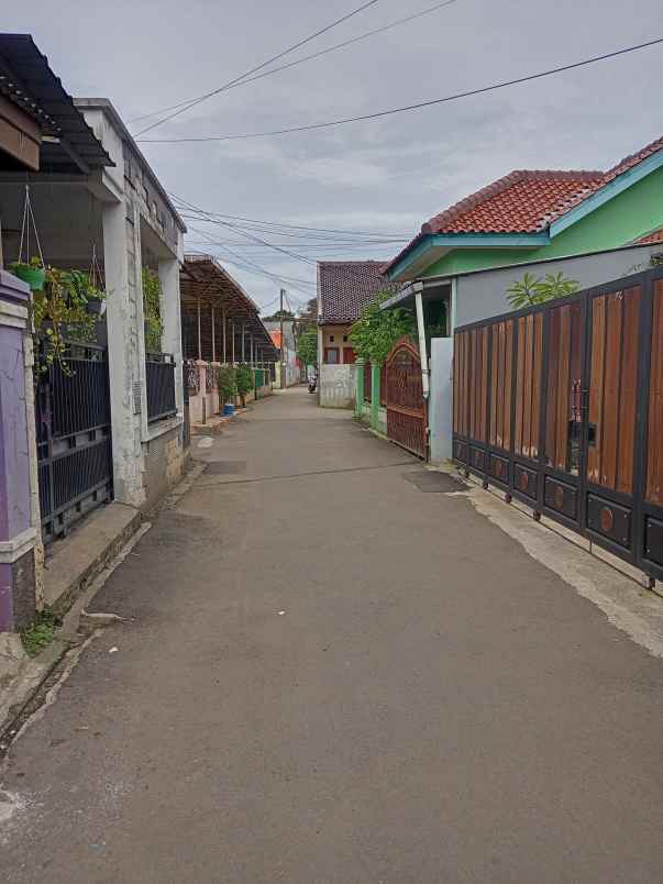 rumah siap huni kukusan beji depok