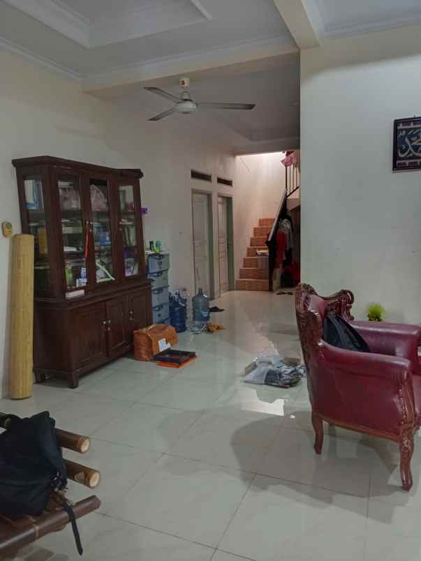 rumah siap huni kukusan beji depok