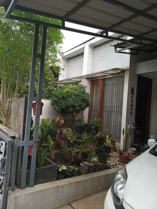 rumah sunny town residence