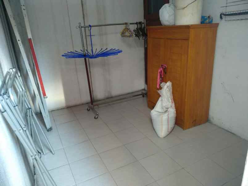 rumah sunny town residence