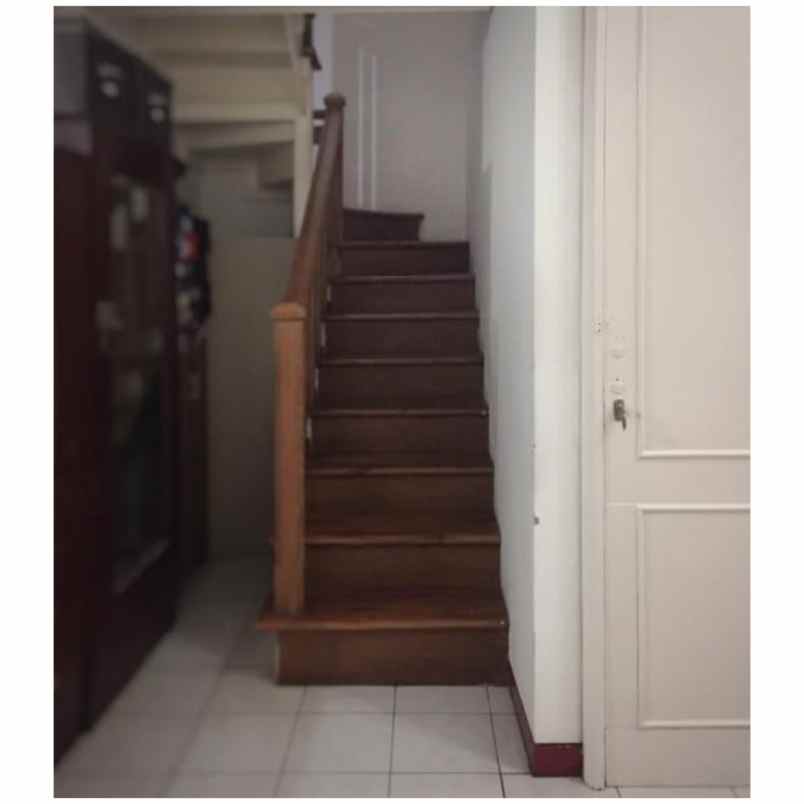 rumah tebet dalam jakarta selatan