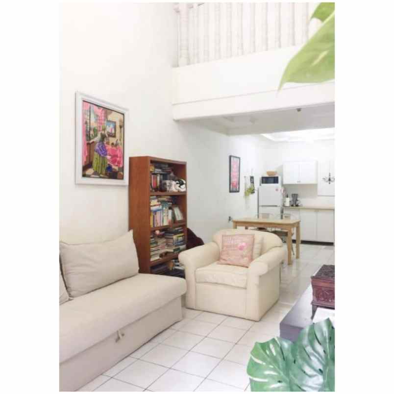 rumah tebet dalam jakarta selatan