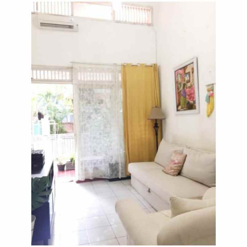 rumah tebet dalam jakarta selatan