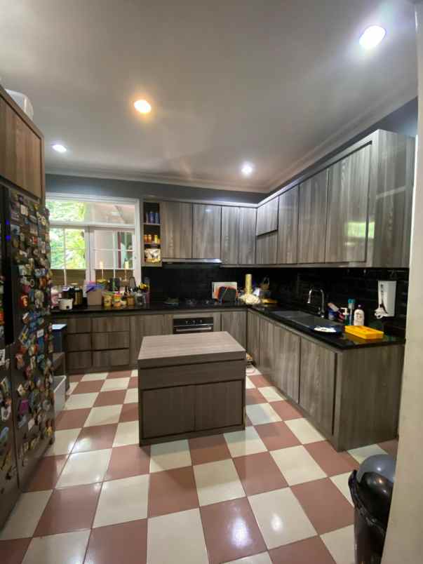 rumah tubagus ismail