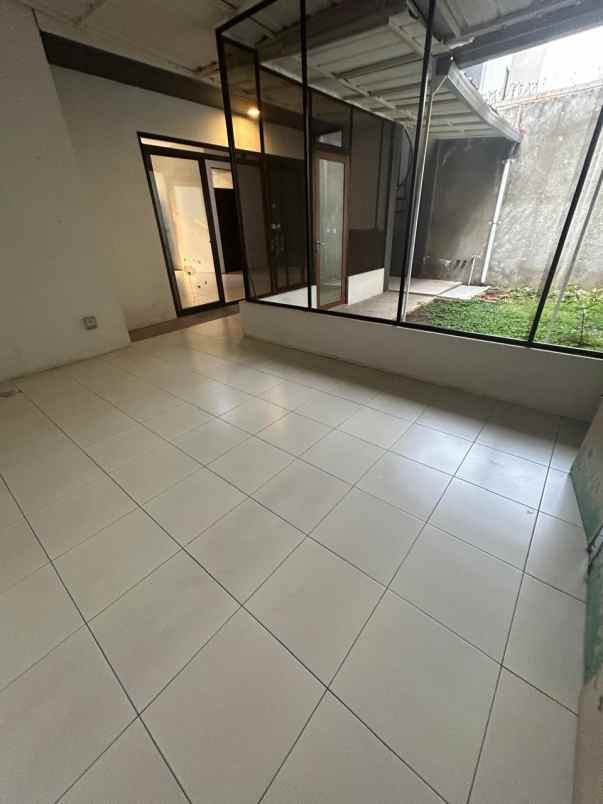rumah wangsakerta kota baru parahyangan