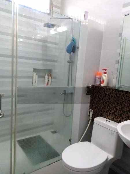 sale rumah nyaman besar kawasan elit turangga lengkong