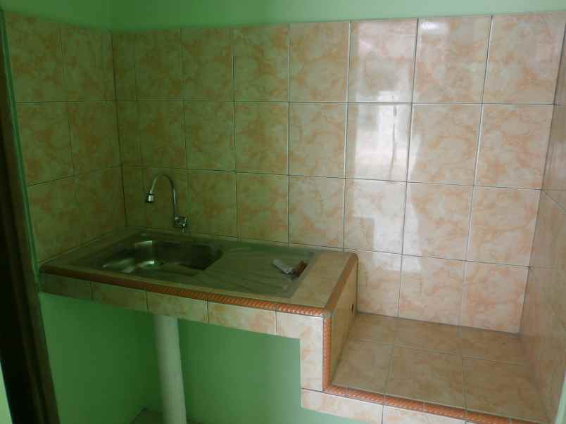 sewa kios murah meriah