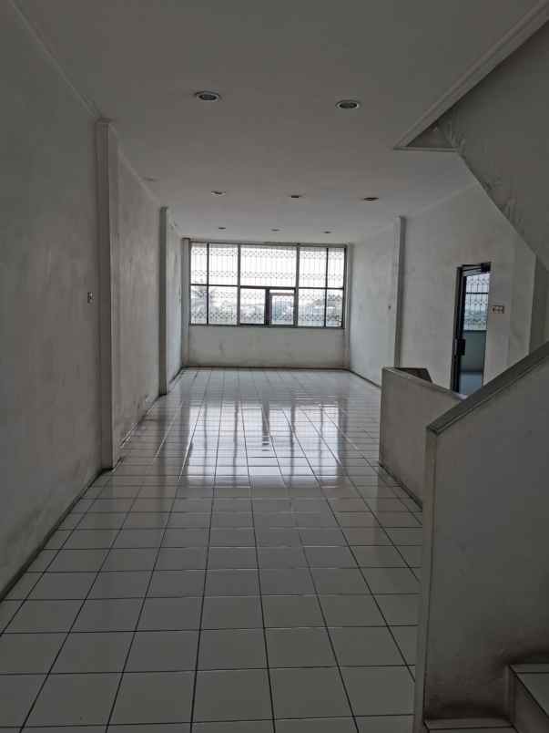 sewa ruko gandeng ciledug tangerang