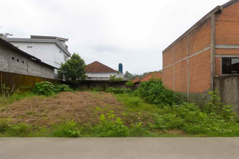 tanah dekat umy 200 jt an