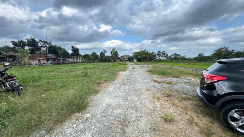 tanah jogja tepi aspal dekat pasar godean
