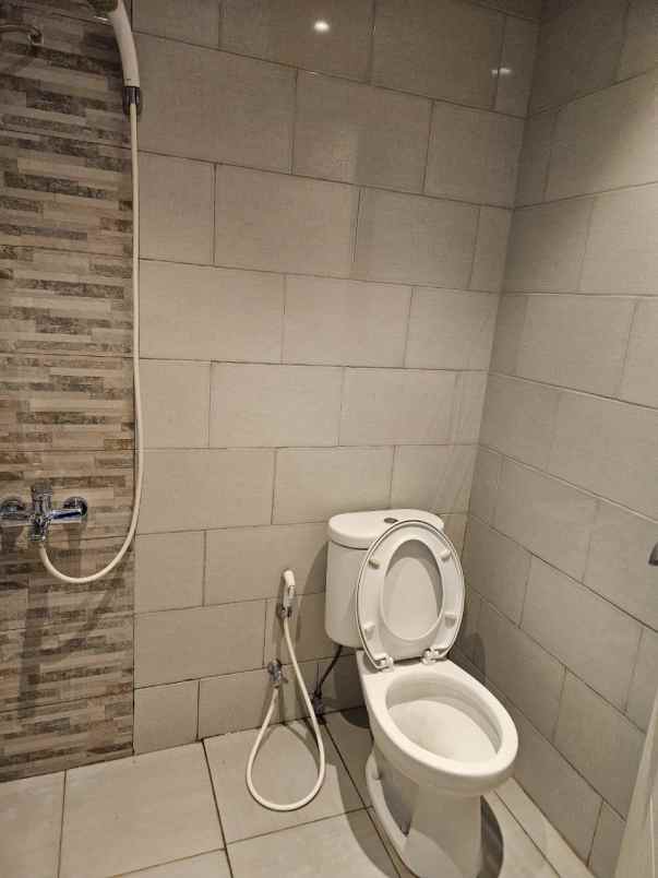 anderson pakuwon mall surabaya lantai 33 full furnish