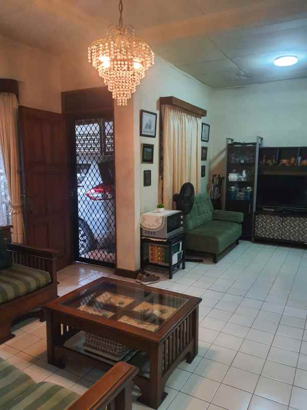 di jual rumah di sektor 5 bintaro