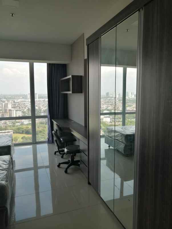 dijual apartemen jl boulevard diponegoro