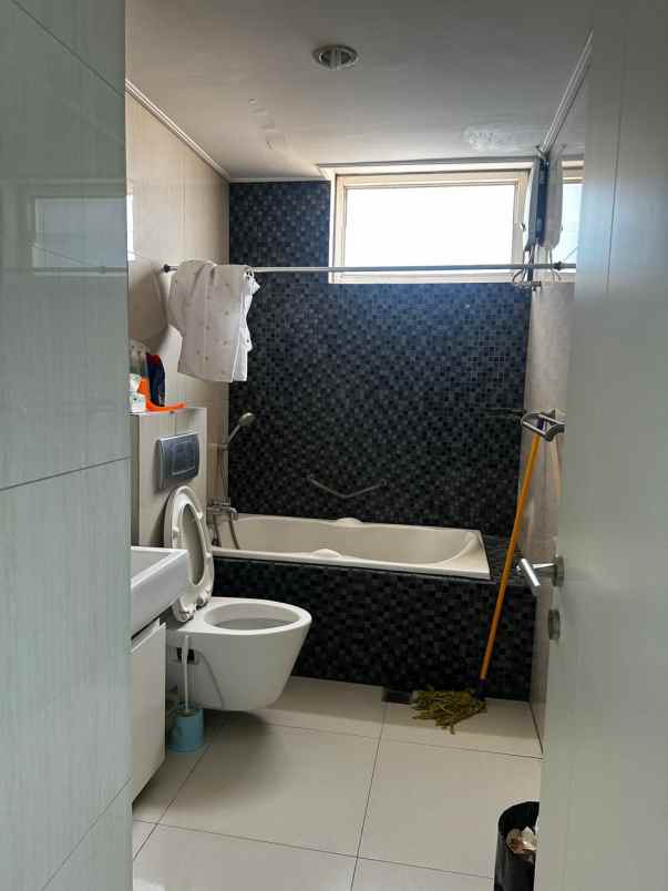 dijual apartemen the vue ciputra world