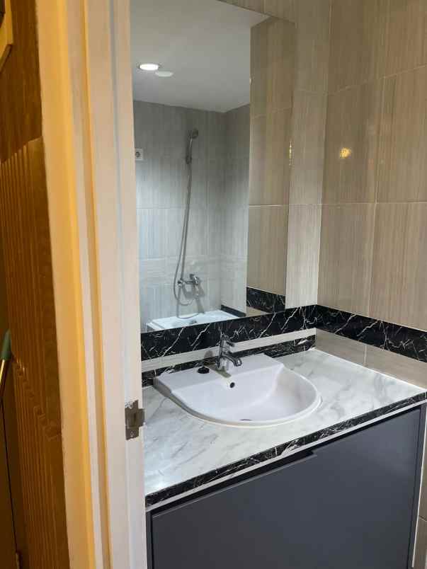 dijual apartment full furnished vasanta innopark