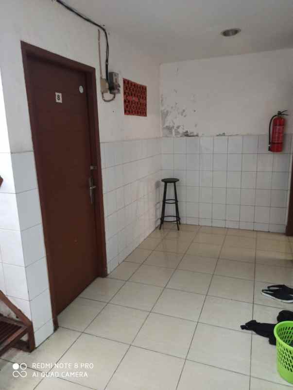 dijual cepat rumah standart di taman sari bisa nego