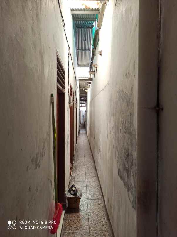 dijual cepat rumah standart di taman sari bisa nego