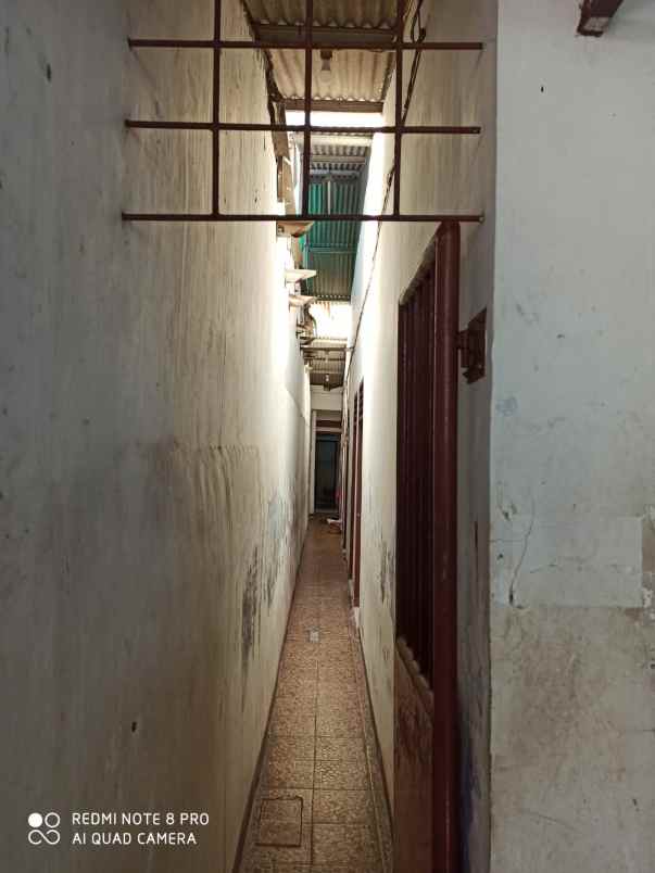 dijual cepat rumah standart di taman sari bisa nego