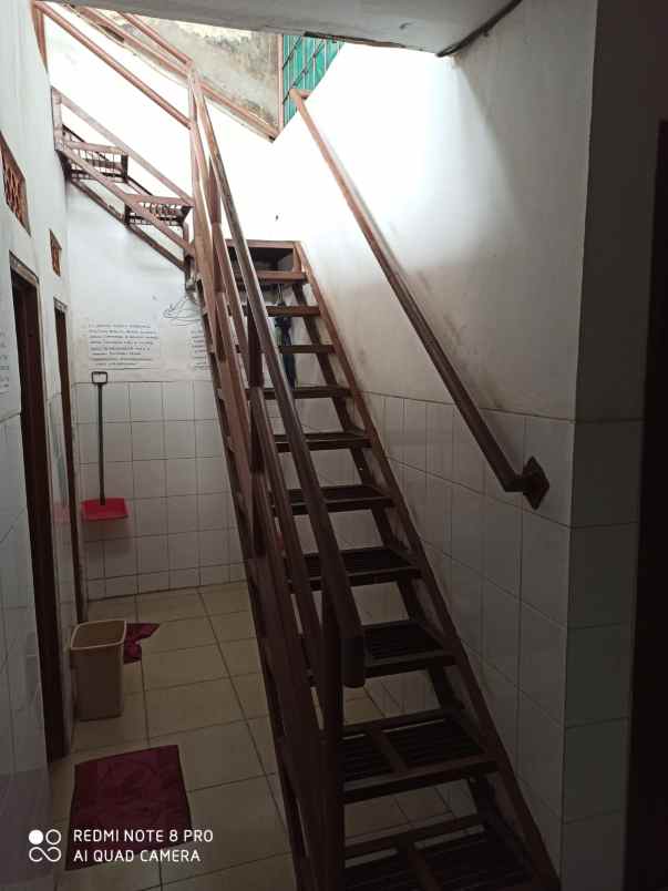 dijual cepat rumah standart di taman sari bisa nego