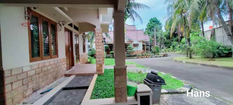 dijual cepat yang unit rumah pesona khayangan depok