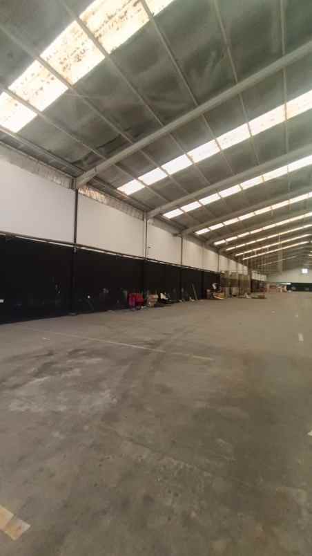 dijual gudang di taman tekno bsd tangerang