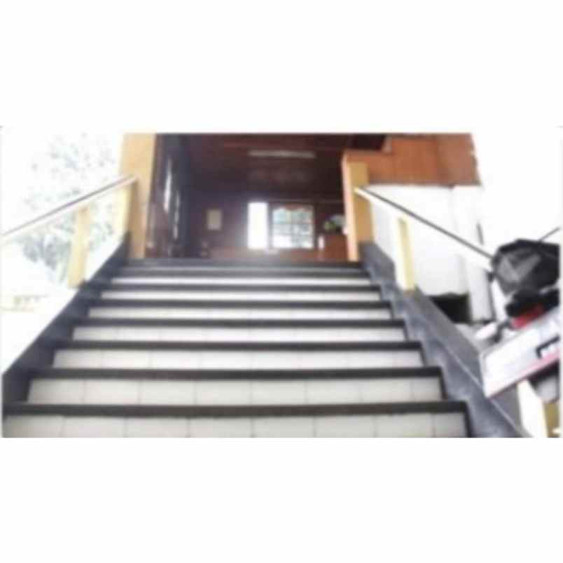 dijual hotel dr setiabudhi isola sukasari