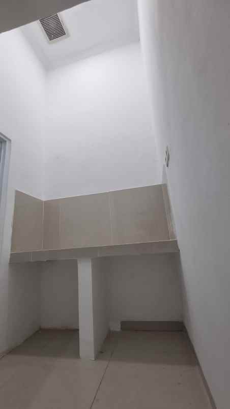 dijual kost jalan tarumajaya kabupaten