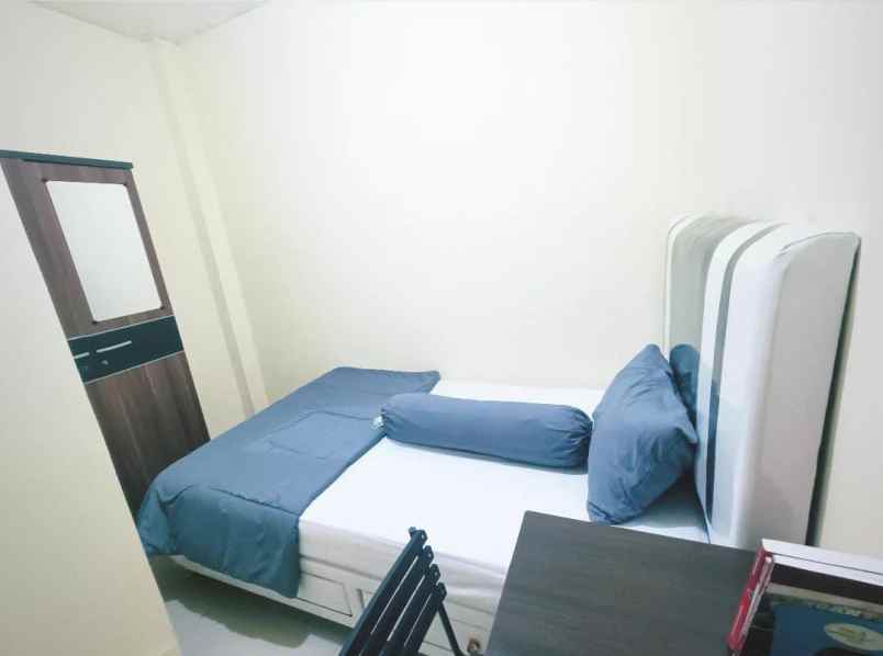 dijual kost jalan tomang tinggi