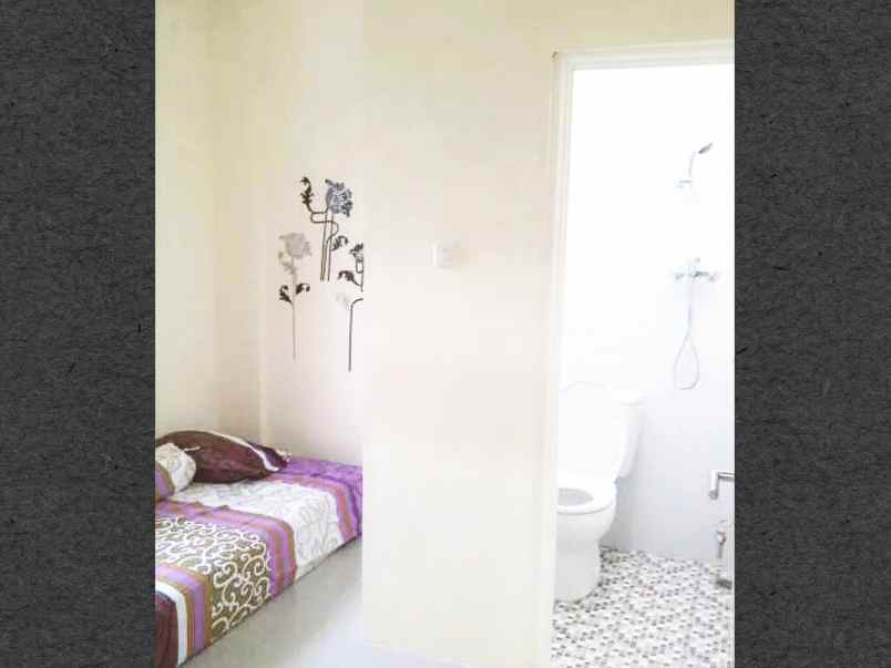 dijual kost jalan tomang tinggi