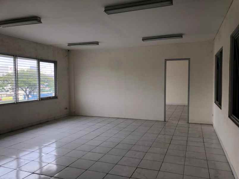 dijual ruko gudang kantor delta silicon lippo cikarang