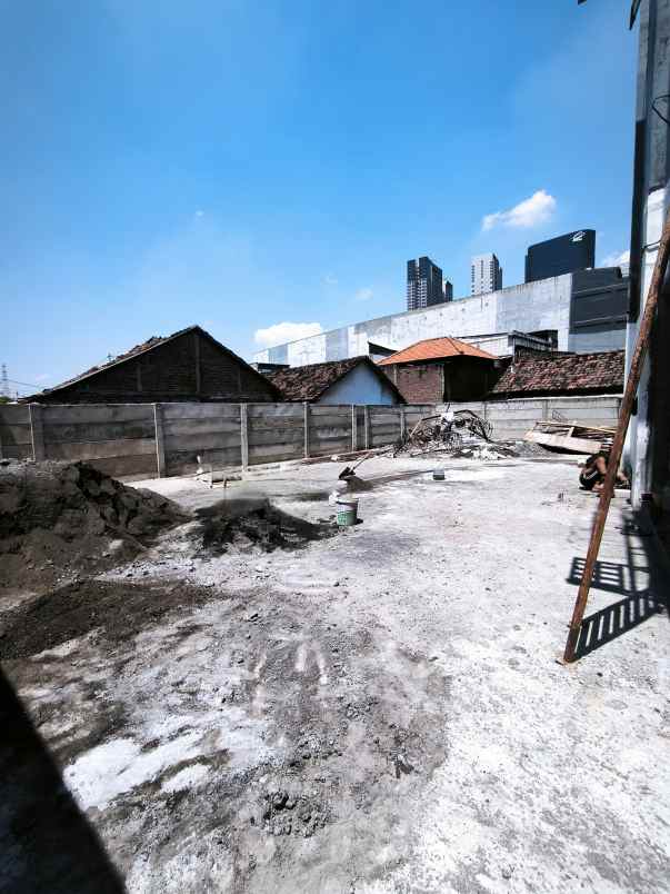 dijual ruko gudang kantor jalan mayjen sungkono