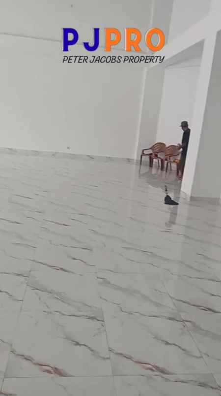 dijual ruko gudang kantor jalan pahlawan revolusi