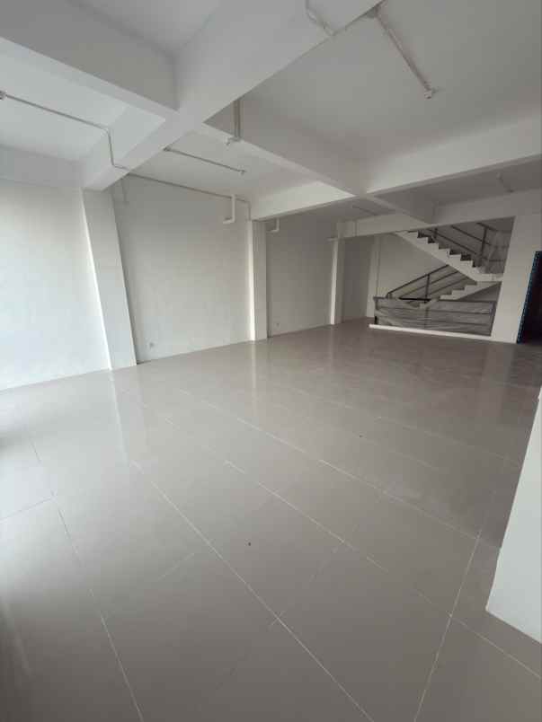 dijual ruko gudang kantor jl dr ir h soekarno