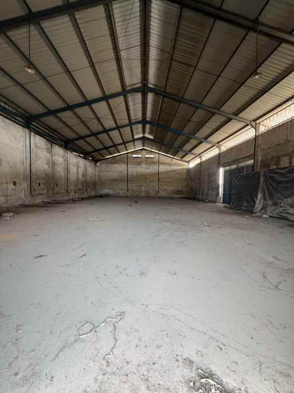 dijual ruko gudang kantor jl raya bypass krian kec