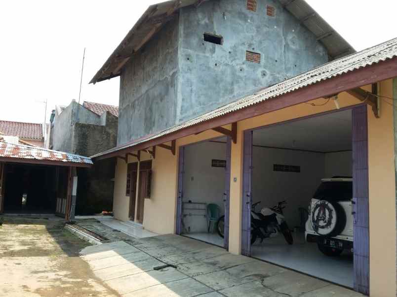 dijual ruko gudang kantor jln raya barahan cilamaya