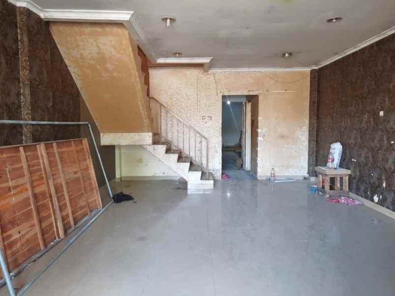 dijual ruko ifolia perumahan kota harapan indah bekasi