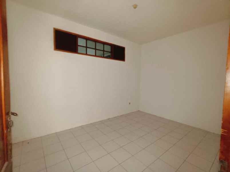 dijual ruko mainroad strategis di kota bandung