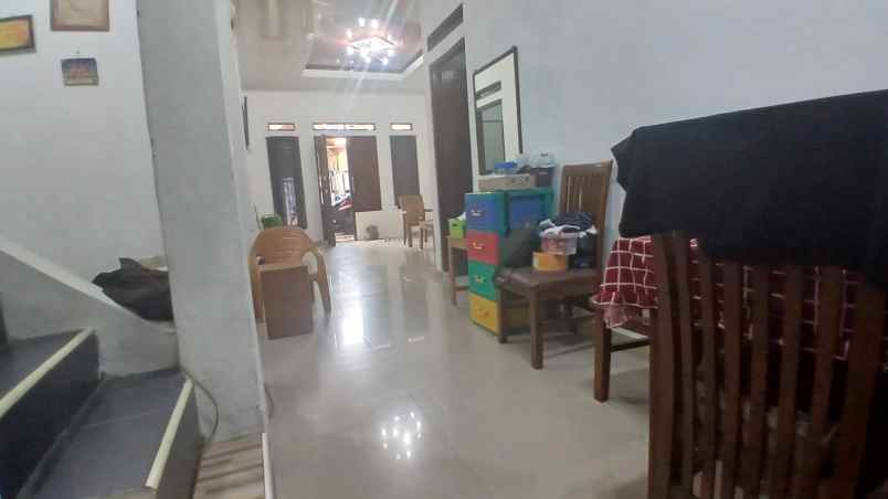 dijual rumah 2lt strategis di sukmajaya depok
