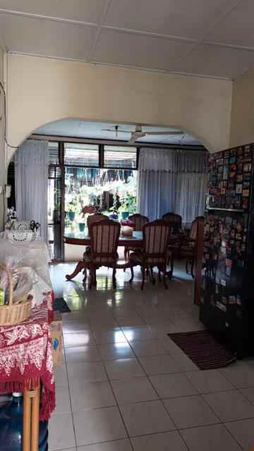 dijual rumah 88 jln raya pejompongan