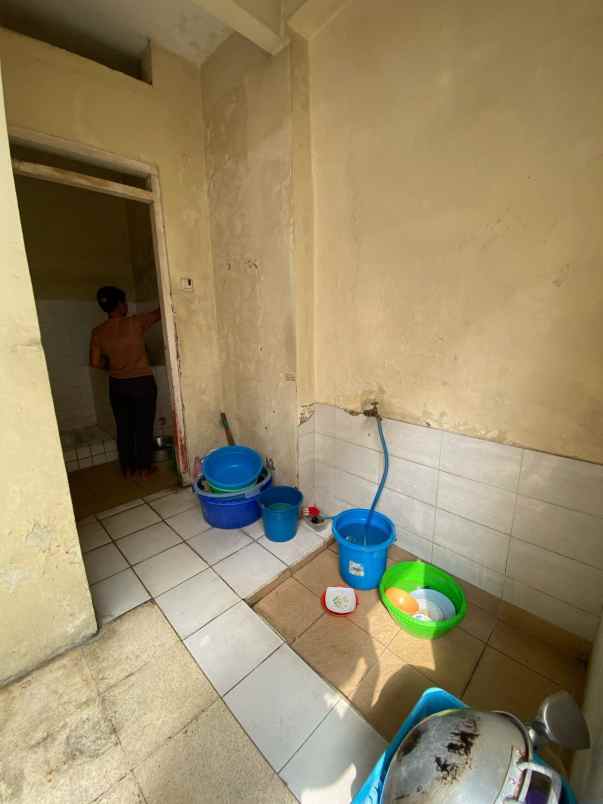 dijual rumah 9x20m sukomanunggal diskon 25