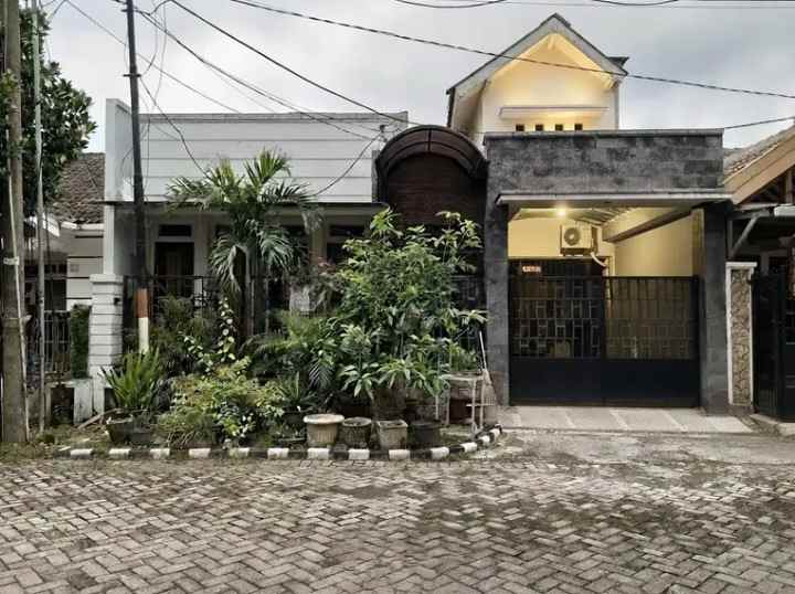 dijual rumah babatan pilang