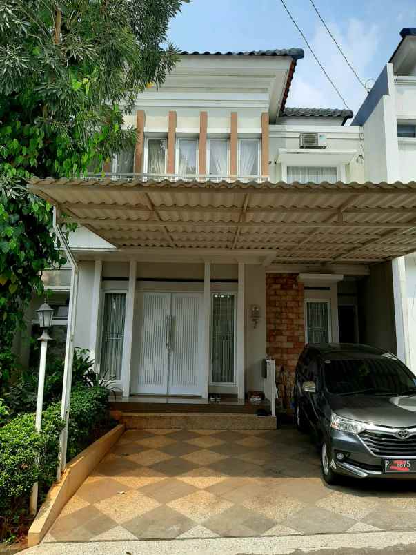dijual rumah bango