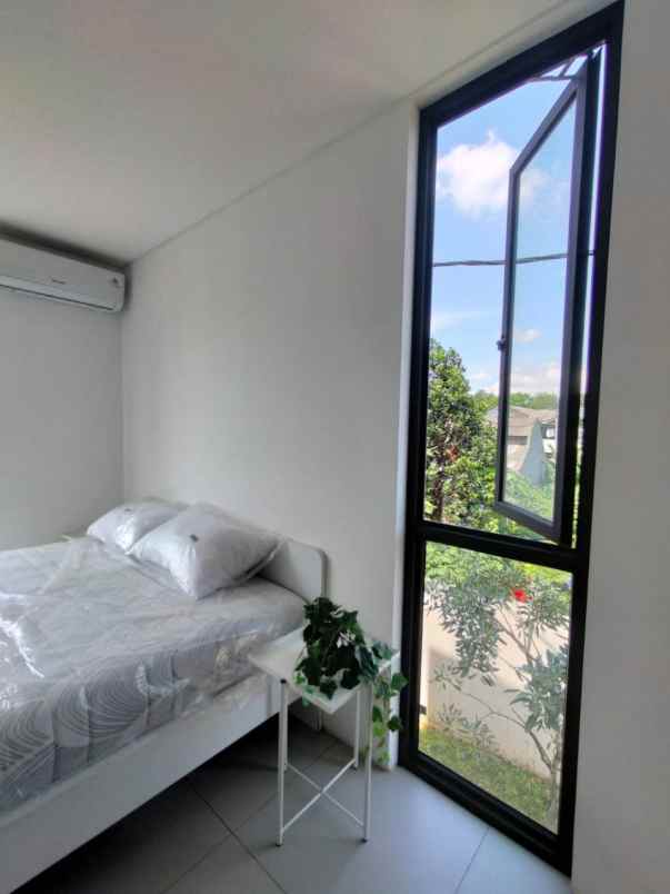 dijual rumah bintaro tangerang selatan